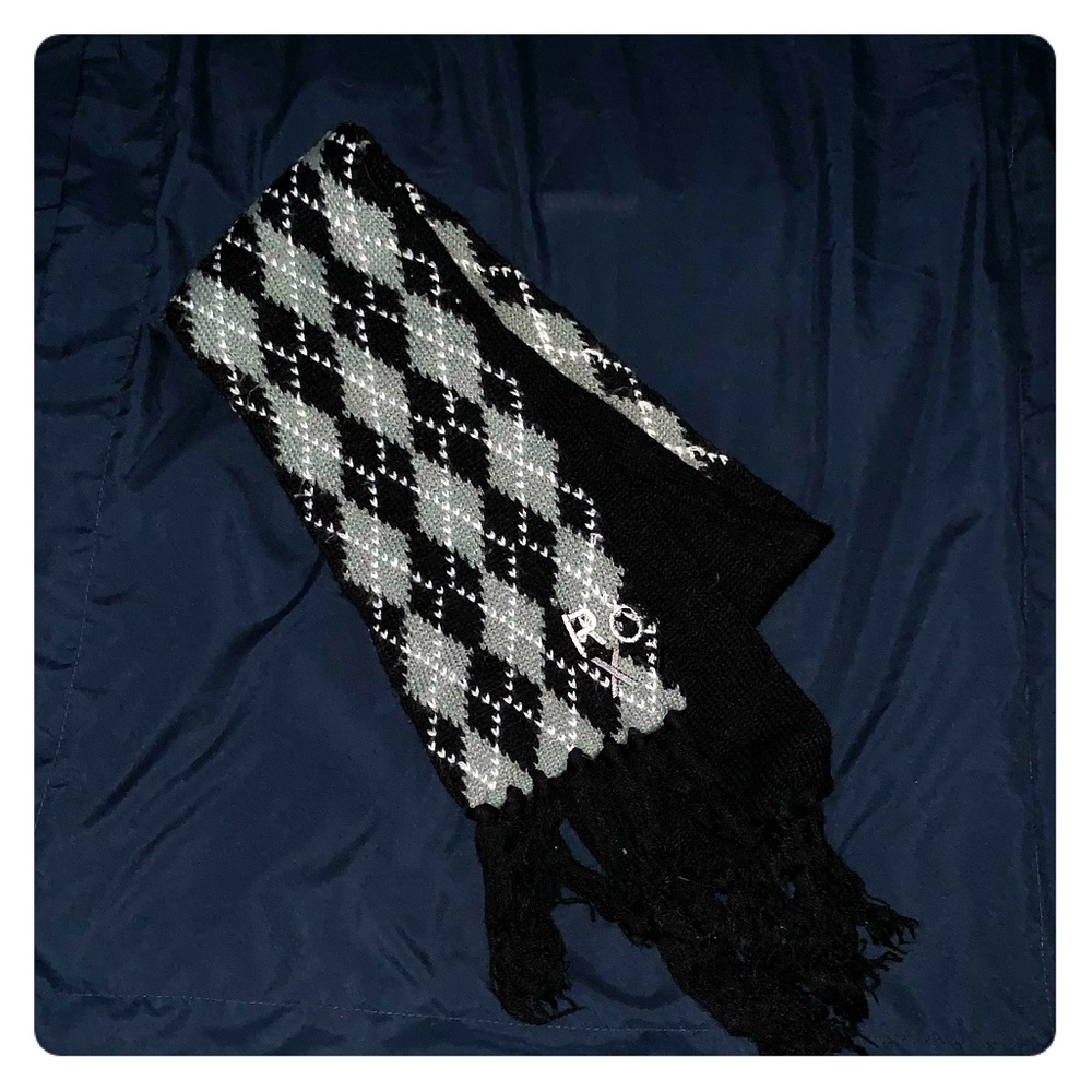 😍 ROXY Scarf -knit ! Warm ! Bundle & Save!